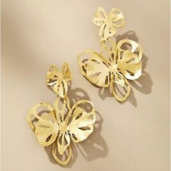 Golden Butterfly Earrings ✨ - Picture 8 of 8